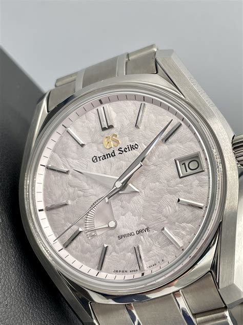 grand seiko cherry blossom dial